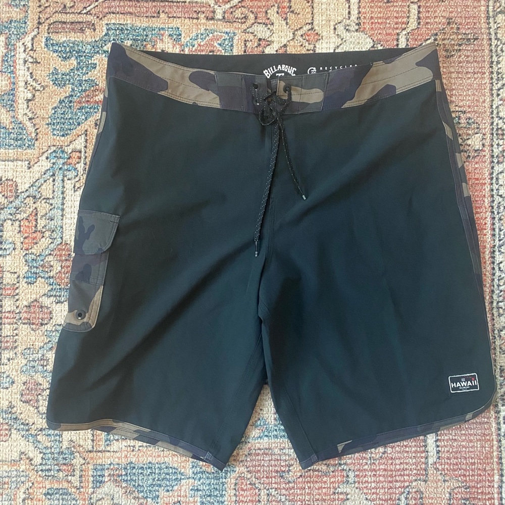 Billabong swim trunks-Camo
